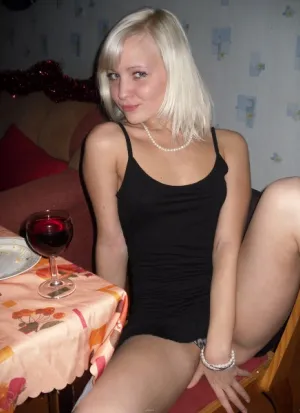 проститутка Нюша, 23, Архангельск